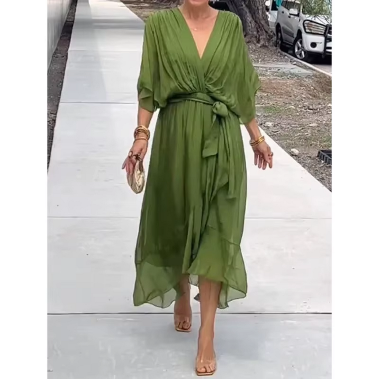 ALBA™ ROBE ASYMÉTRIQUE À MANCHES CHAUVE-SOURIS
